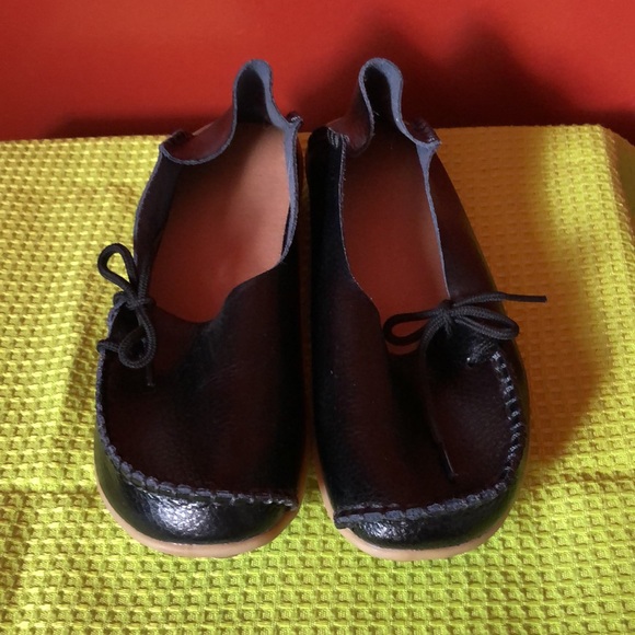 Slip On’s - Picture 2 of 5